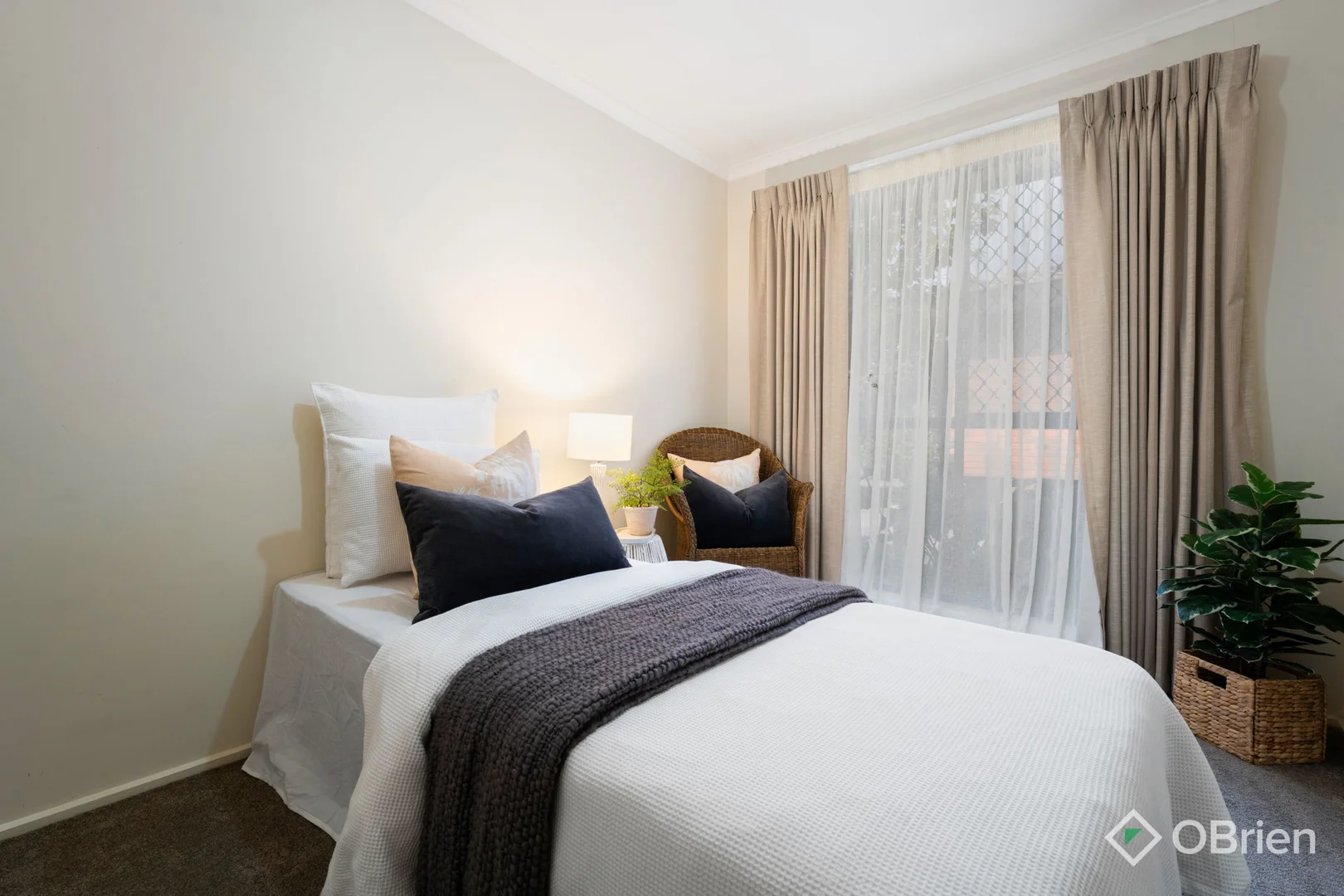 Additional image 7 of 4/25-27 Peel Street, Berwick VIC 3806