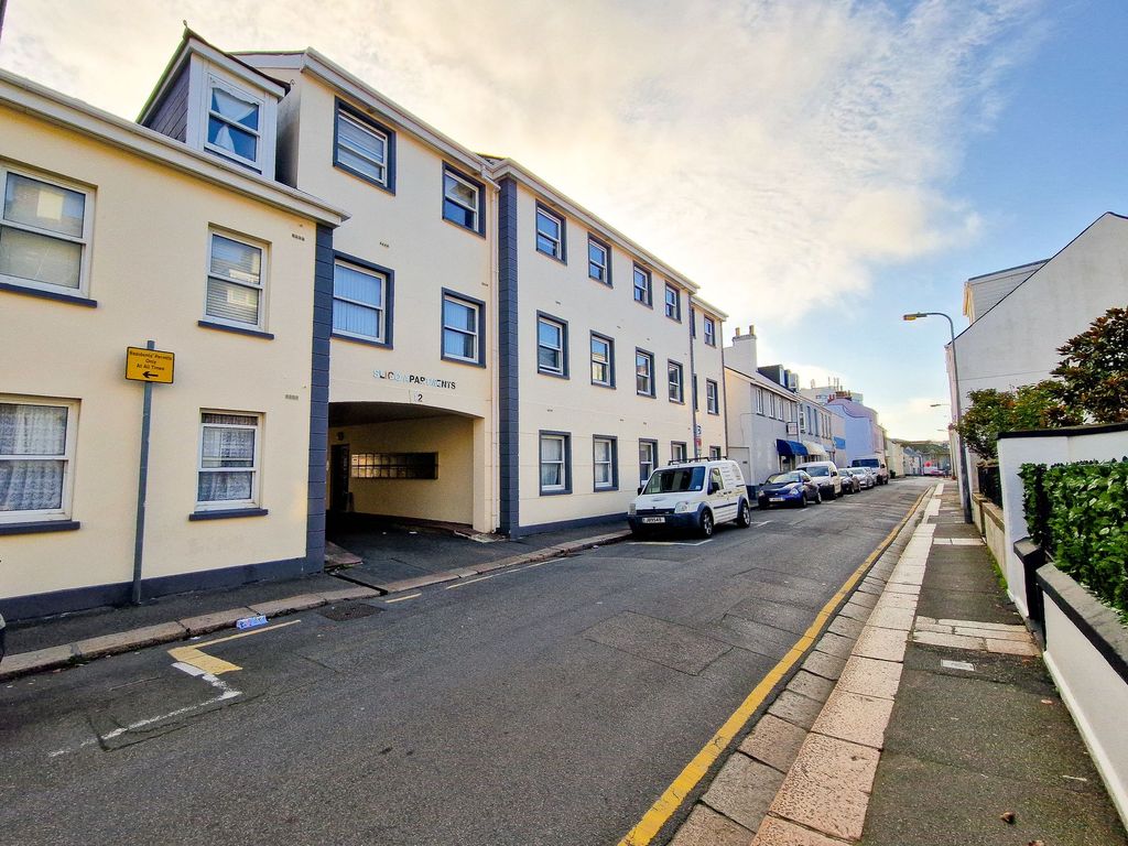 1 bed flat for sale9 Sligo Apartments, St Helier JE2