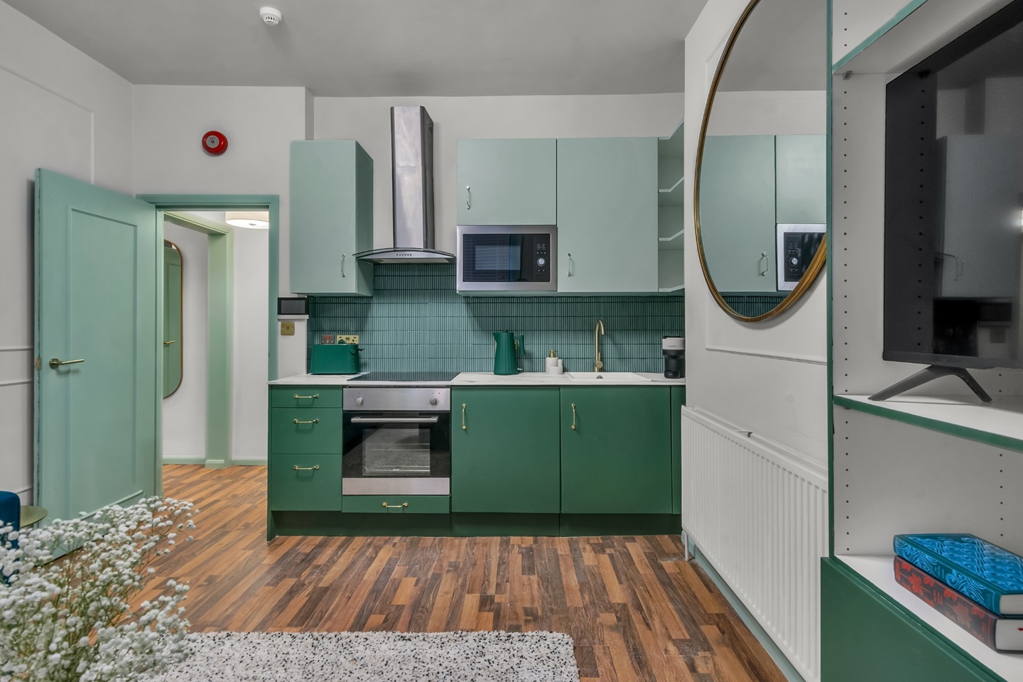 1 Bed Flat, Eardley Crescent, SW5, N1 7GU photo 4