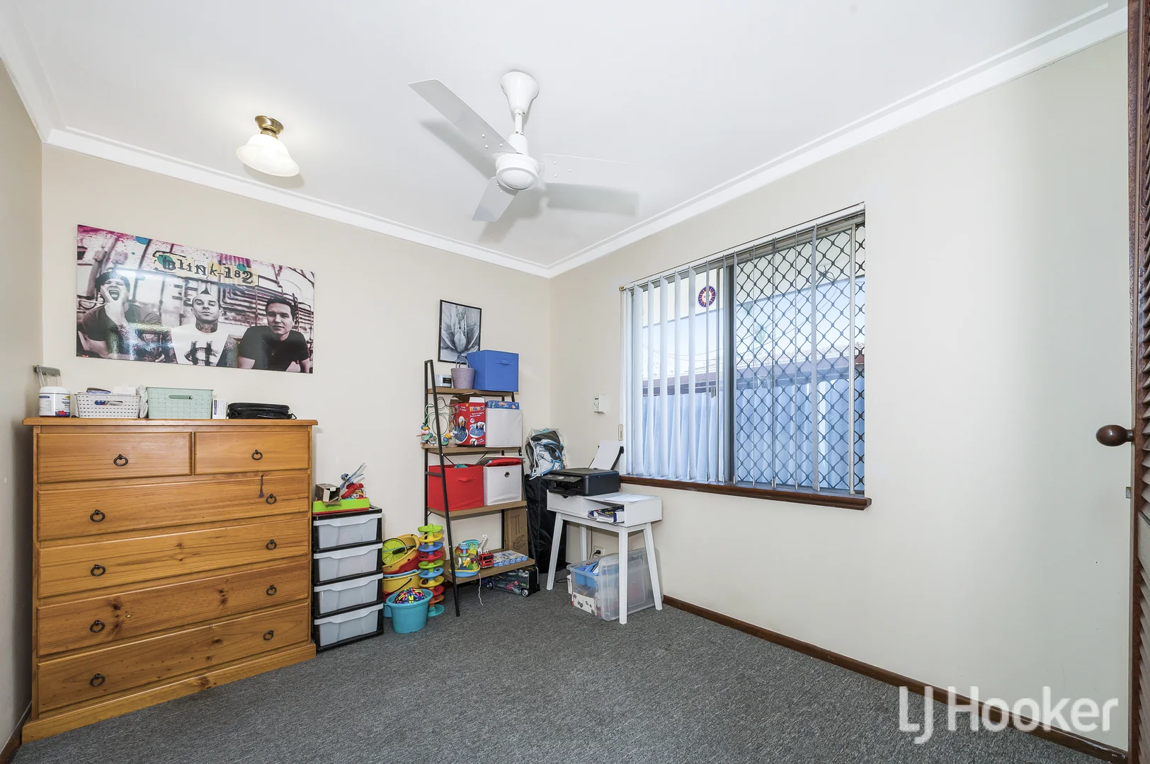 Additional image 16 of 184 Berehaven Avenue, Thornlie WA 6108