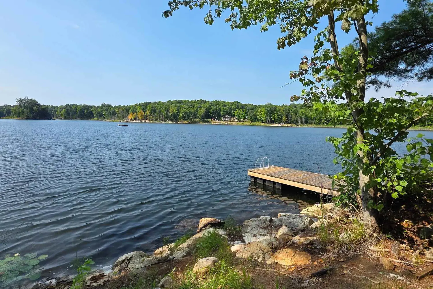 Additional image 13 of 1036A Twin Lake Lane
