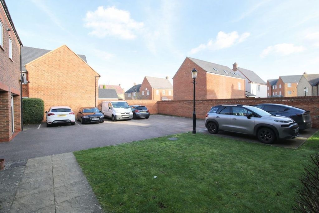 Additional image 11 of 2 bed flat for saleWilkinson Road, Bedford MK42