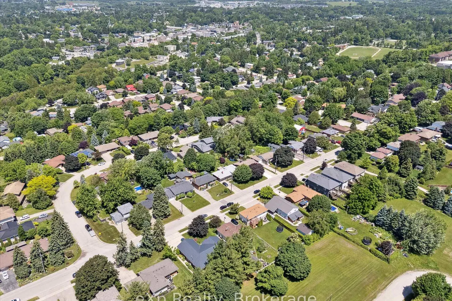 Additional image 19 of 550 Elora Street