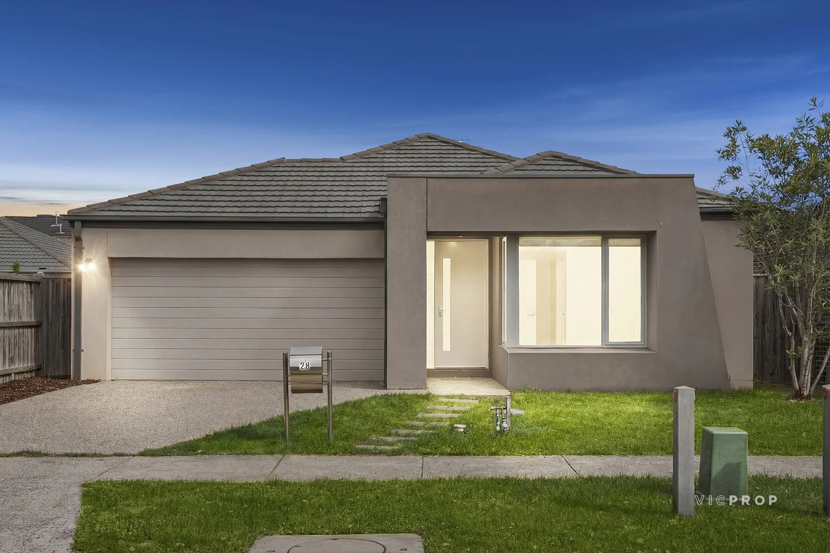 28 Appleby Street, Williams Landing VIC 3027