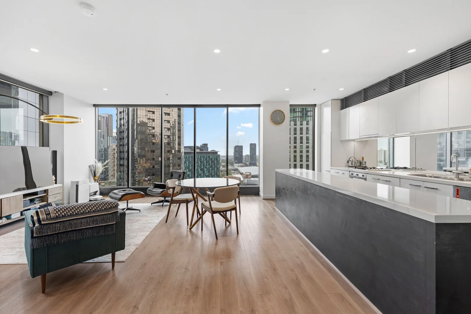 Additional image 5 of 2312/1 Freshwater Place, Southbank VIC 3006