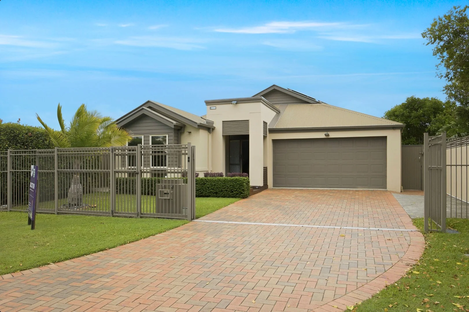 34 Cartagena Lane, Coombabah QLD 4216