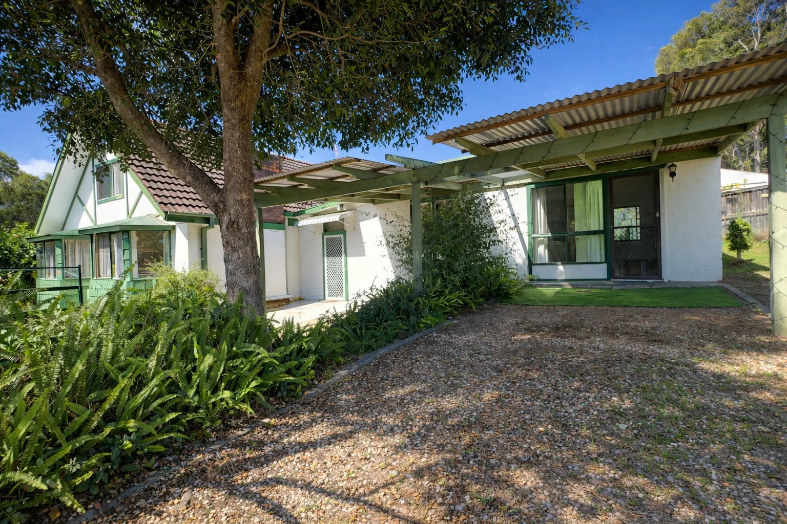 2 Christopher Crescent, Batehaven NSW 2536