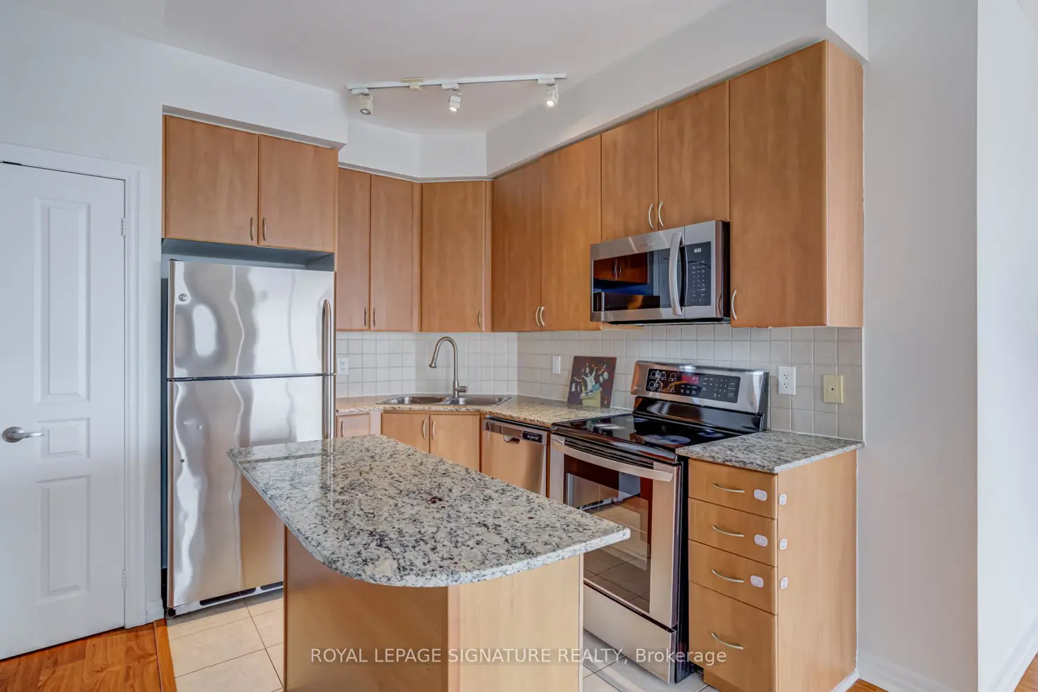 Additional image 7 of 225 Webb Drive 1808