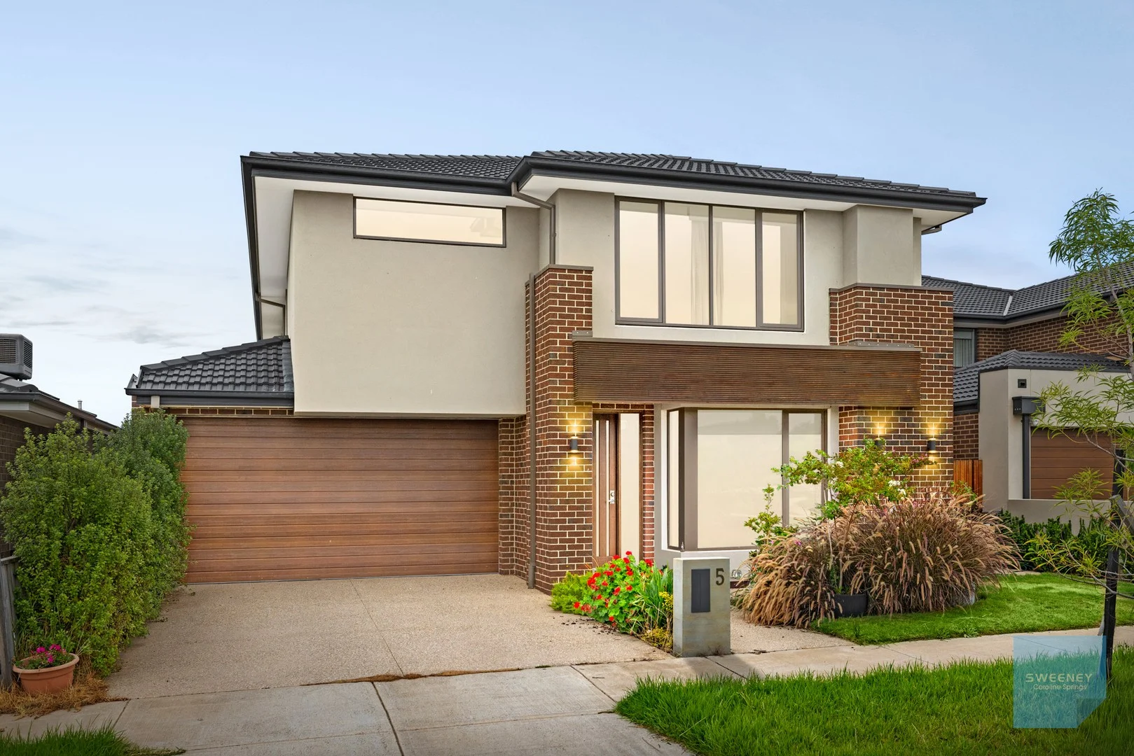 5 Malone Circuit, Deanside VIC 3336