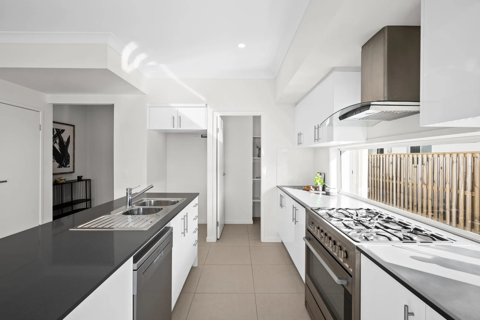 Additional image 11 of 15 Loggers Court, White Rock QLD 4306