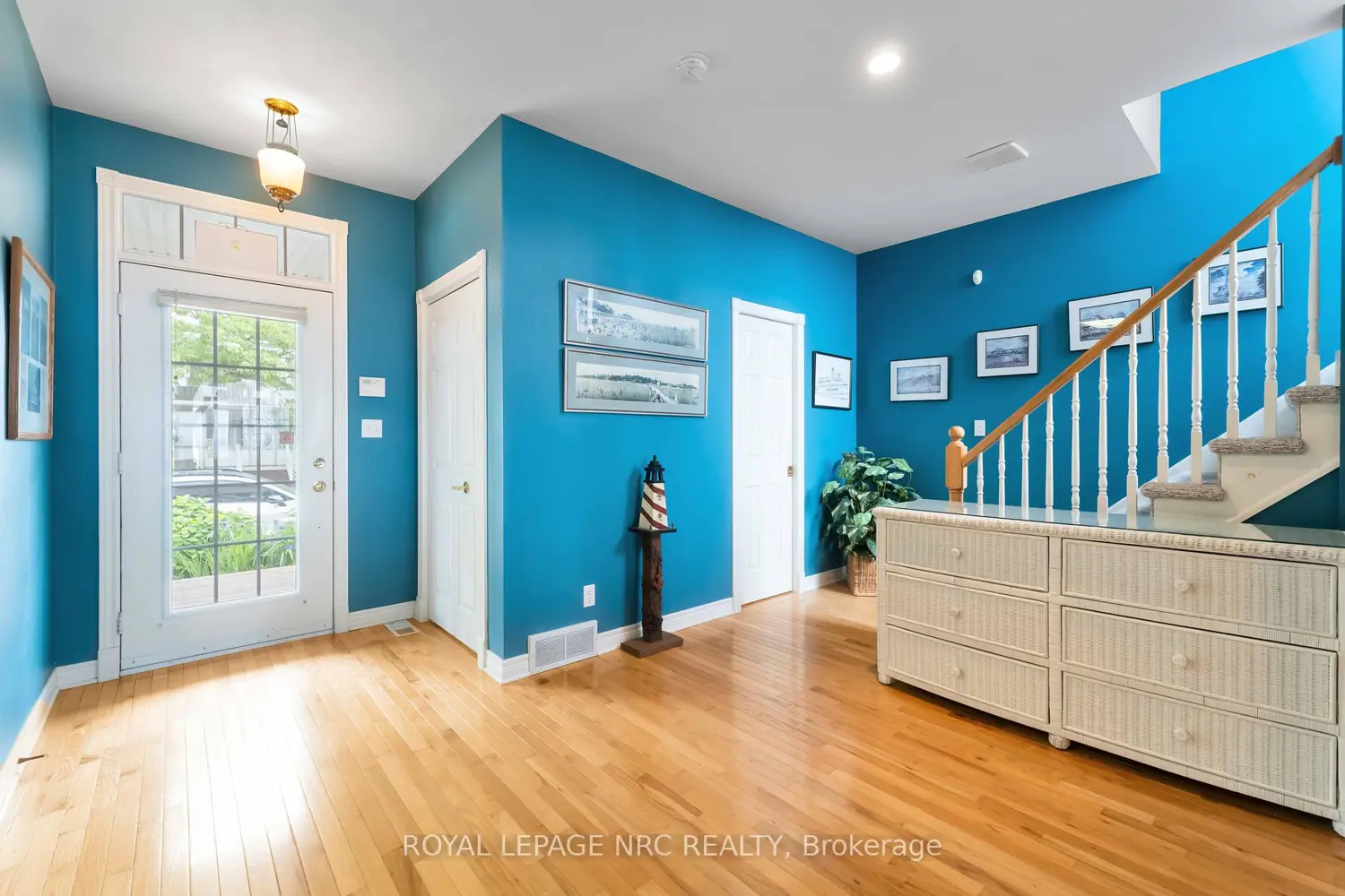 41 Promenade Way photo 2