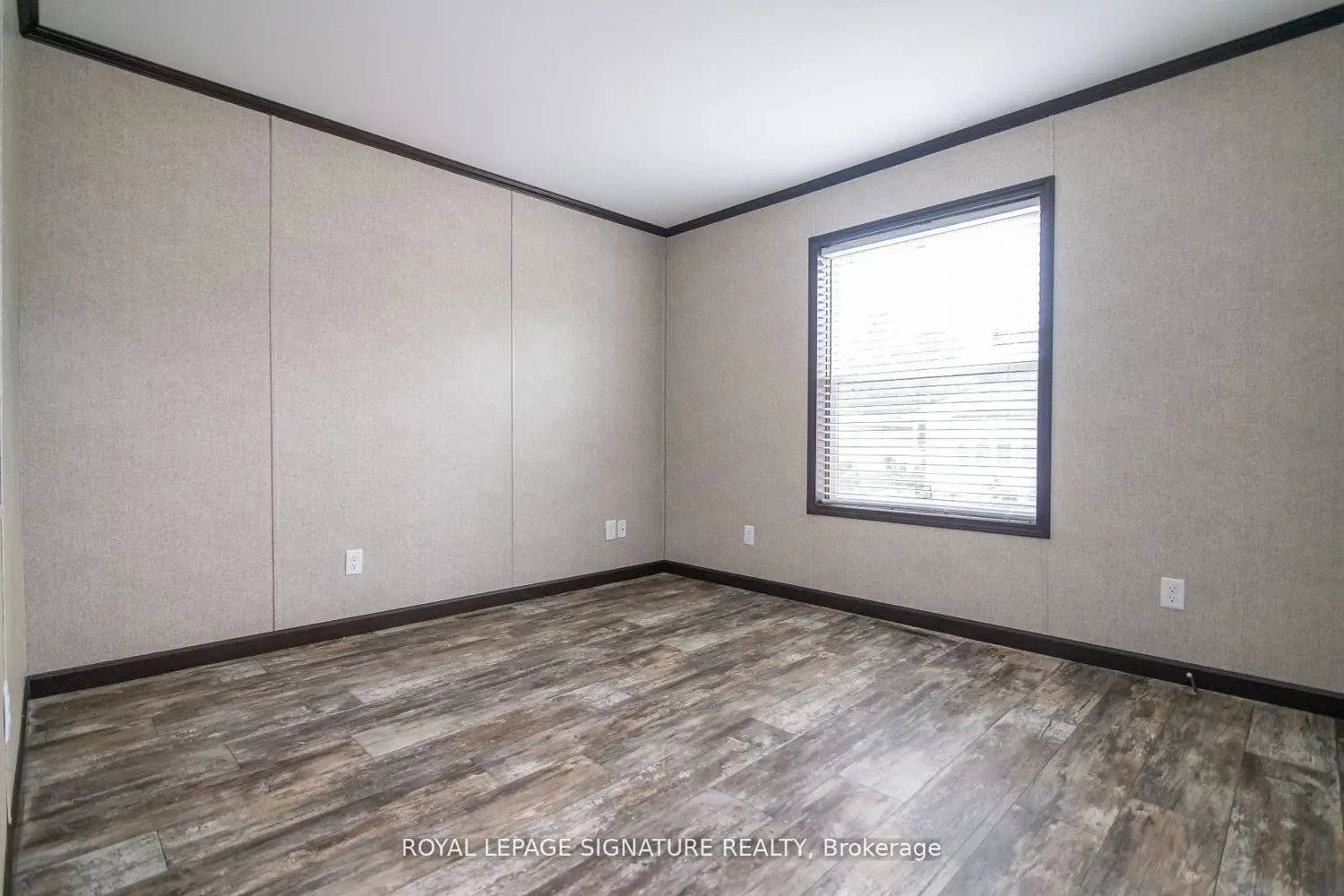 Additional image 11 of 142 Regency Drive