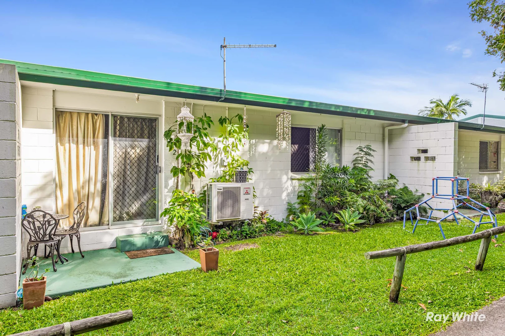 Additional image 2 of 2/35 Adelaide Park Road, Yeppoon QLD 4703