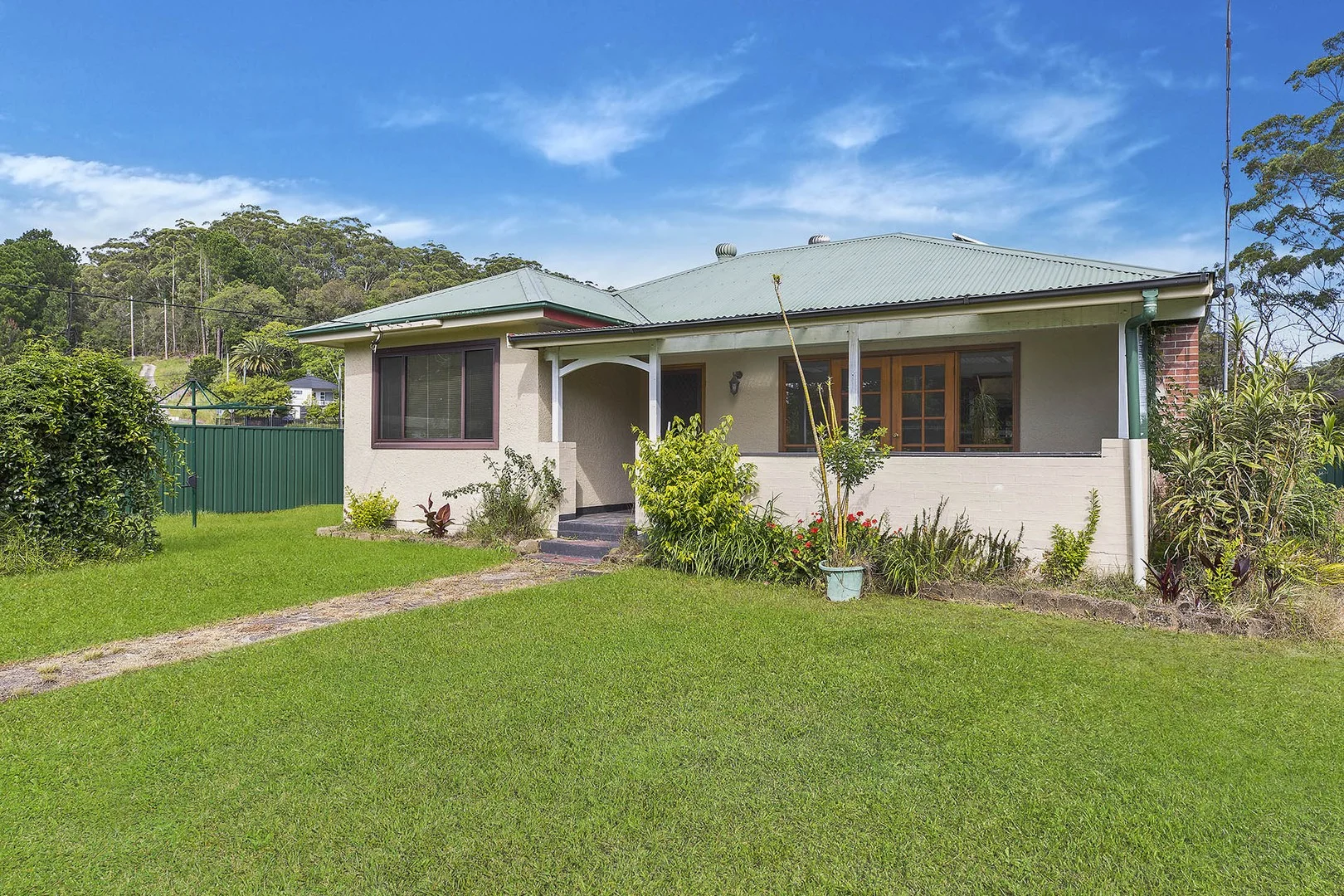 135 Pacific Highway, Ourimbah NSW 2258