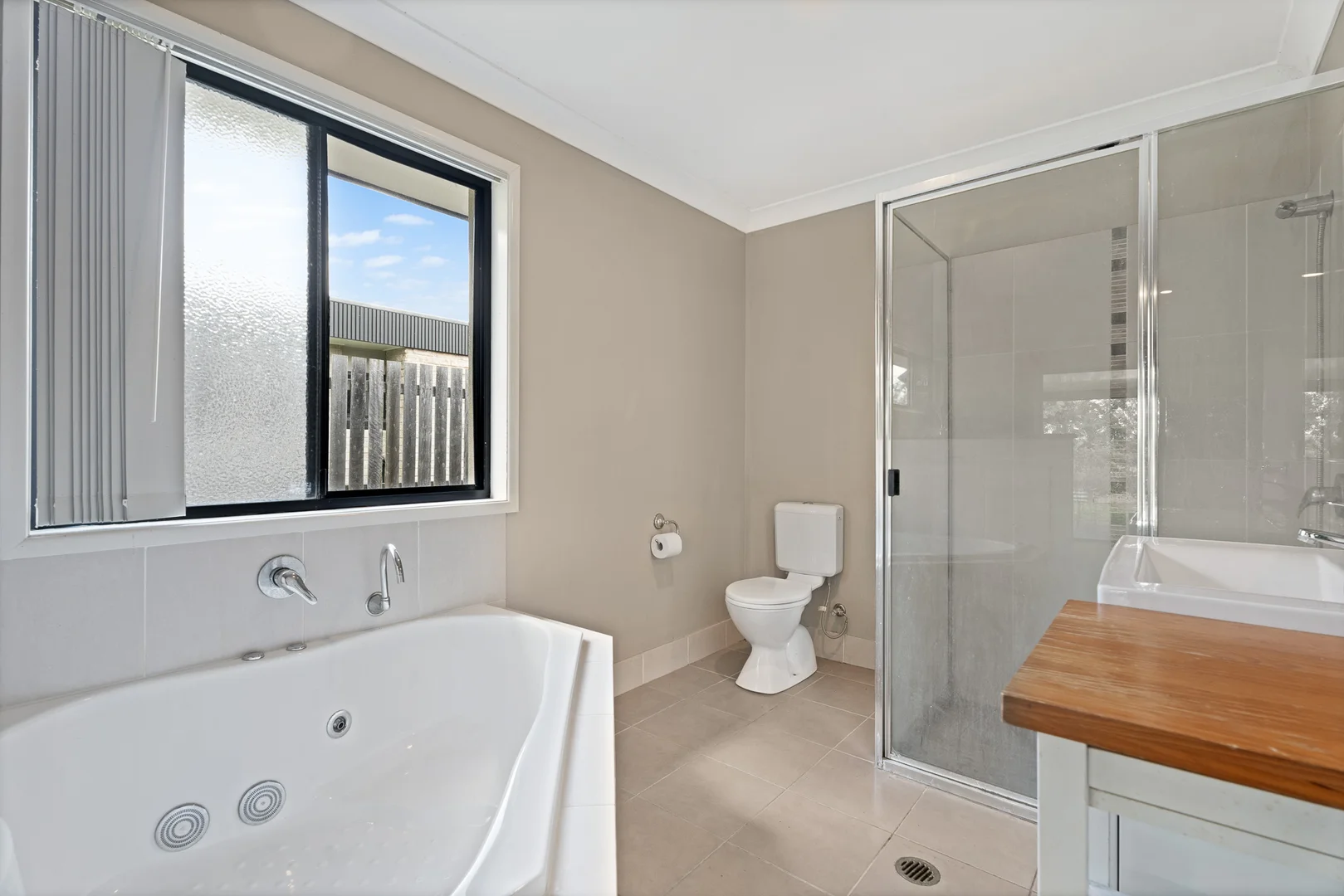 Additional image 13 of 45 La Frantz Drive, Tinana QLD 4650