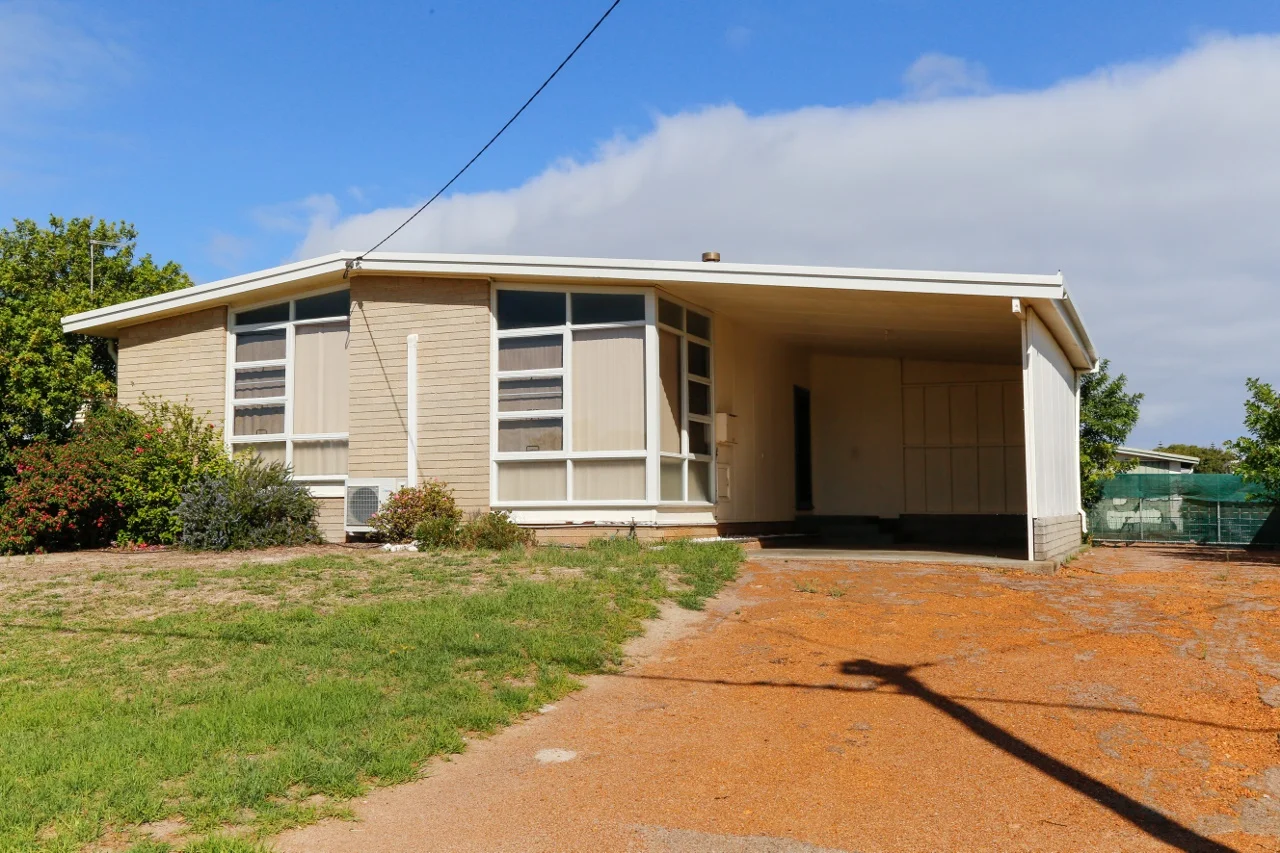 24 Walmsley Street, Castletown WA 6450