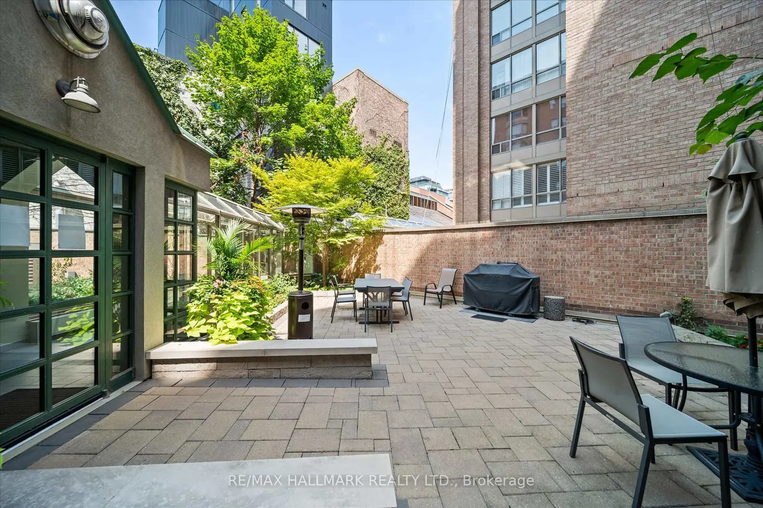 Additional image 18 of 25 George Street 801