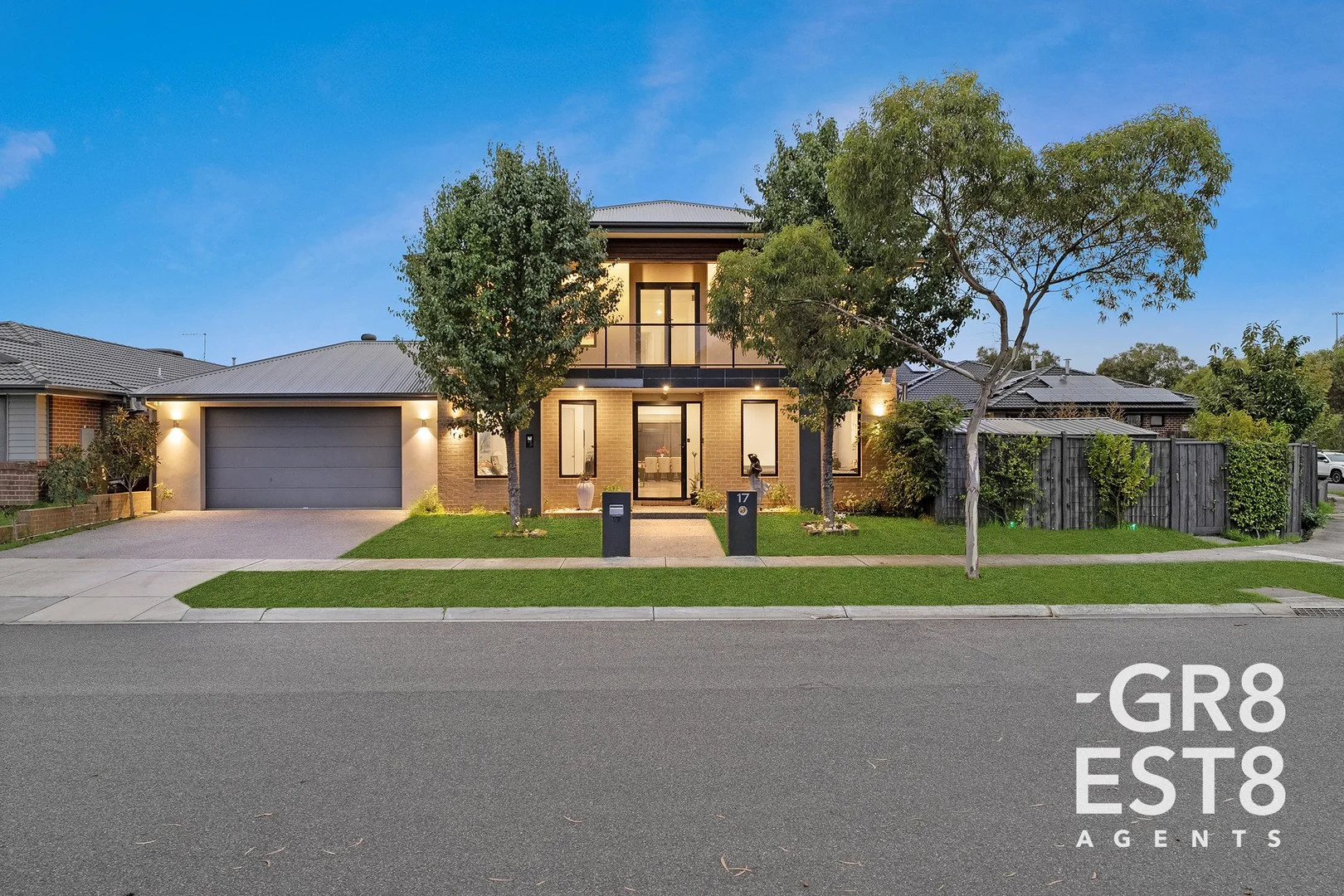 17 Statham View, Cranbourne West VIC 3977