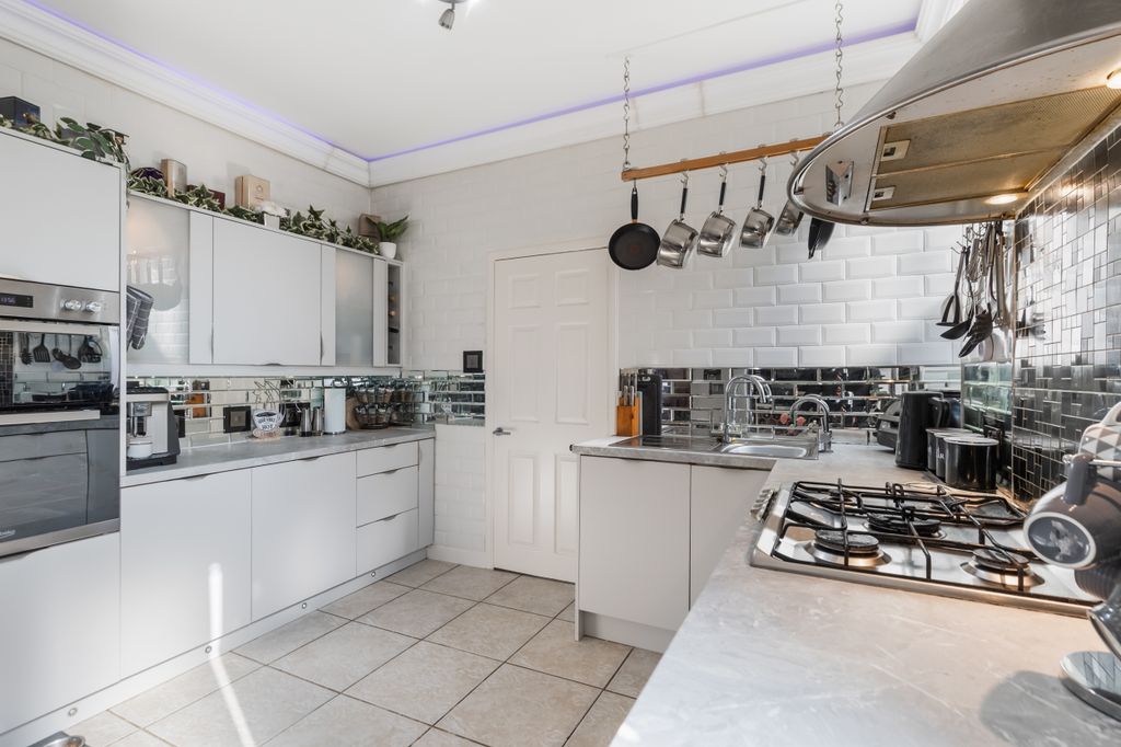 Additional image 10 of 2 bed flat for saleMain Street, Jamestown G83