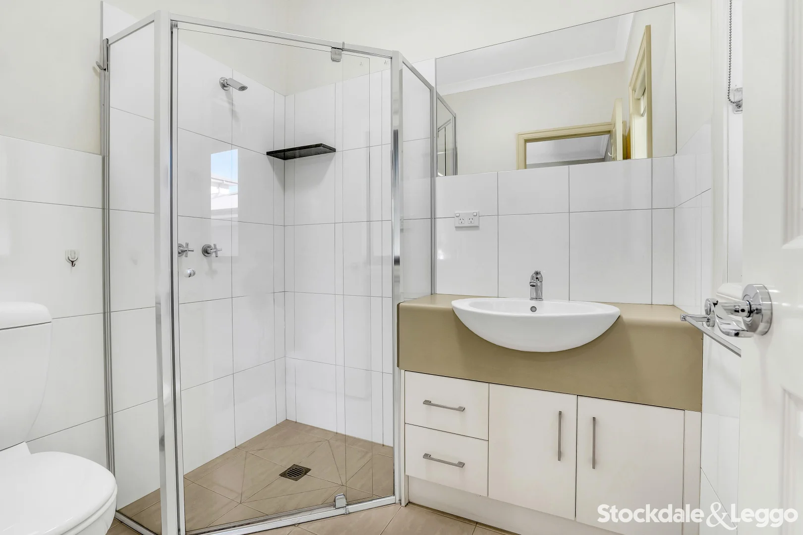 Additional image 11 of 10/9 Rodney Street, Gisborne VIC 3437
