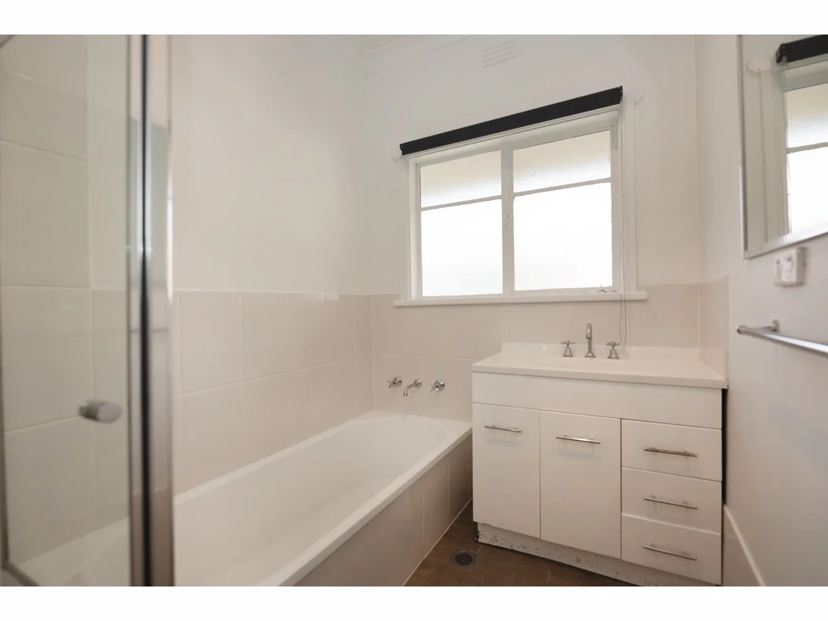 Additional image 8 of 1/311 Union Road, North Albury NSW 2640