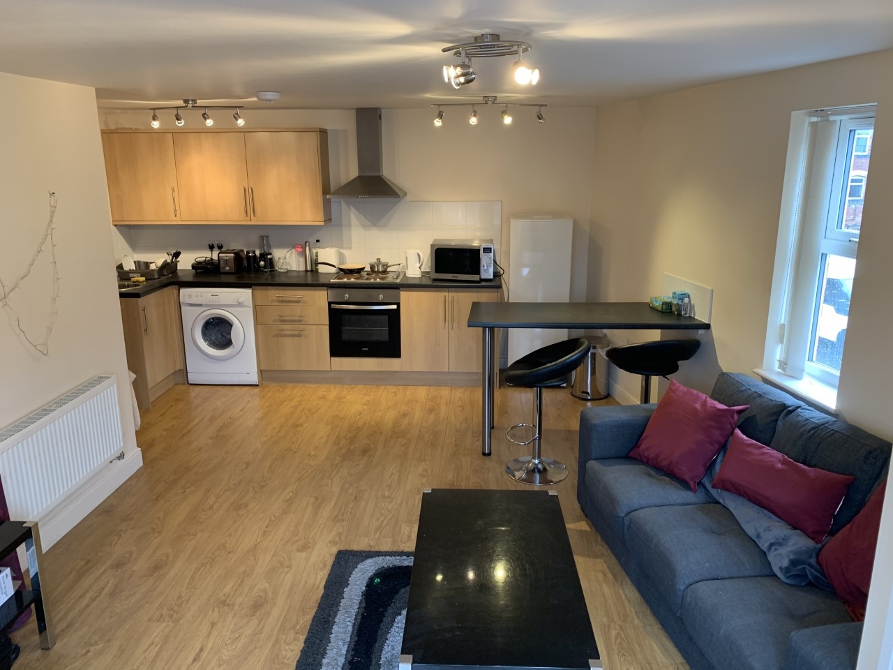 2 Bed Flat, Edwin Road, LS6, N1 7GU photo 3