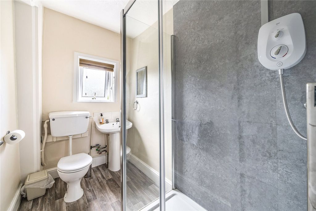 Additional image 10 of 3 bed flat for sale2 The Esplanade, Minehead, Somerset TA24