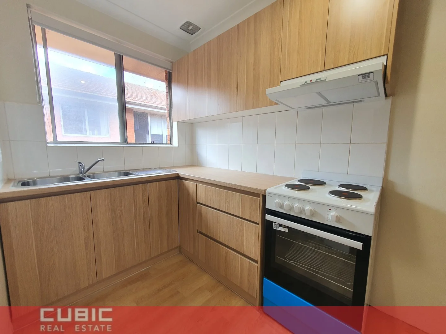 2 Bedrooms/18 Denman Ave, Wiley Park NSW 2195