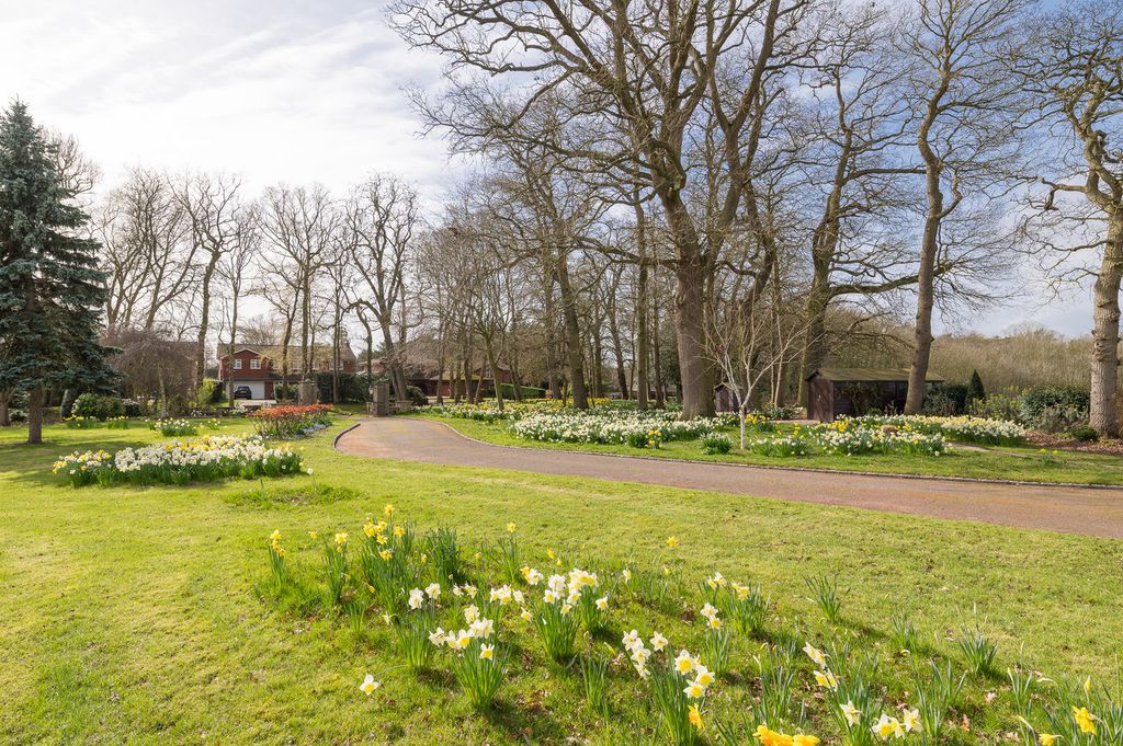 Additional image 35 of 5 bed detached house for saleWestfield Road, Oakley, Bedfordshire MK43