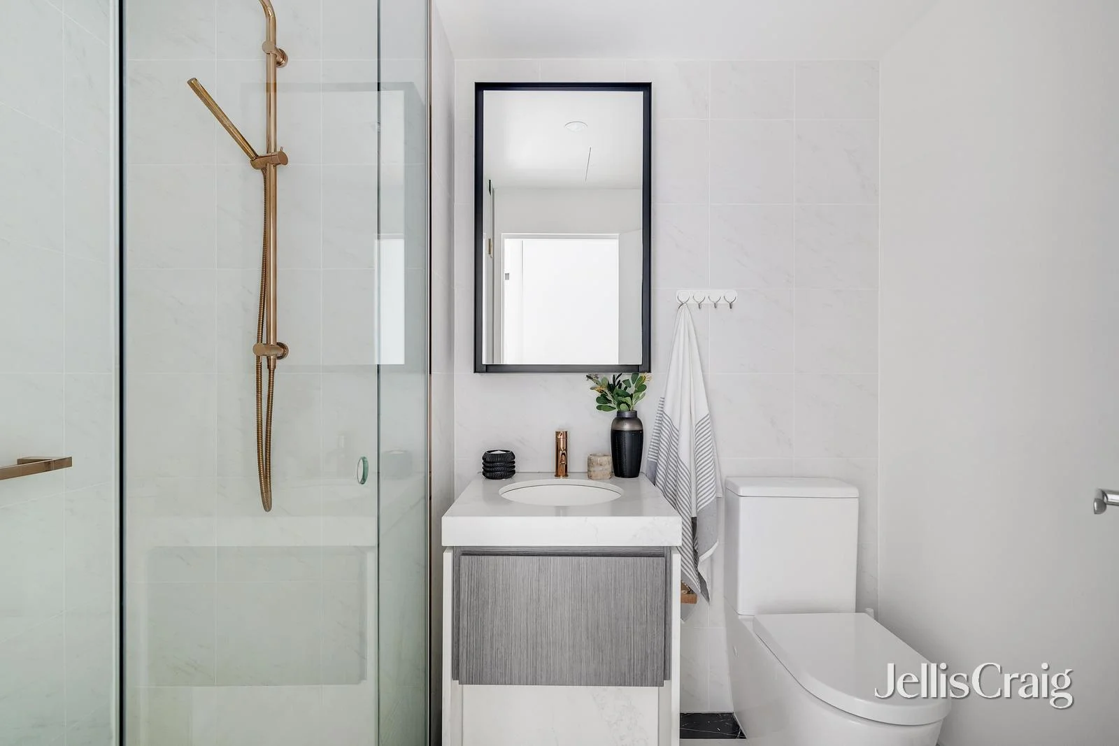 Additional image 8 of 707/8 Bowen Crescent, Melbourne VIC 3004