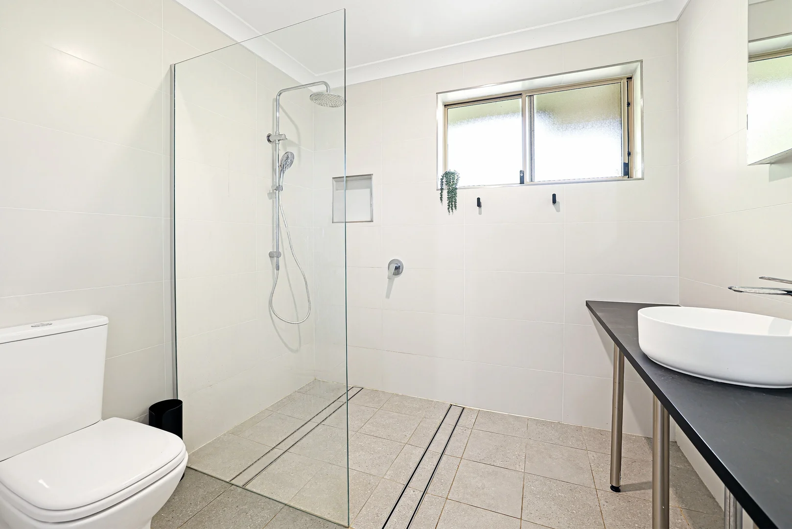 Additional image 14 of 1 Valley Drive, Tamworth NSW 2340