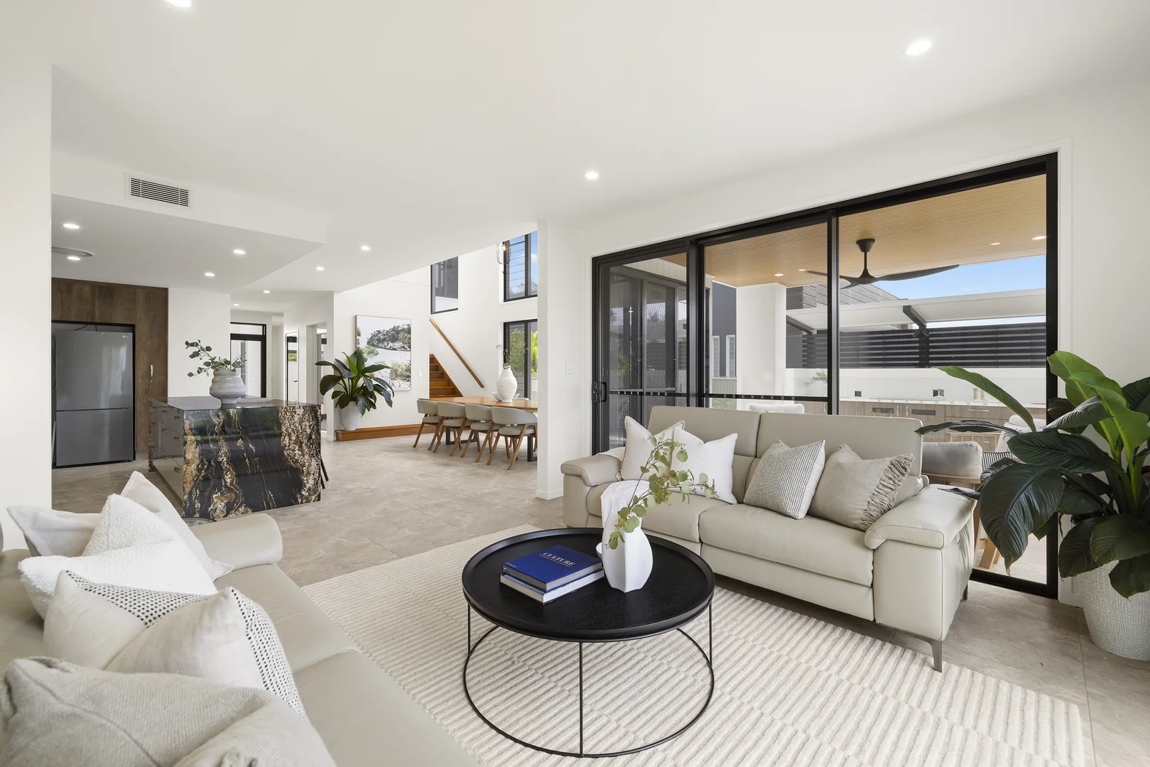 Additional image 8 of 108 Esplanade, Point Vernon QLD 4655
