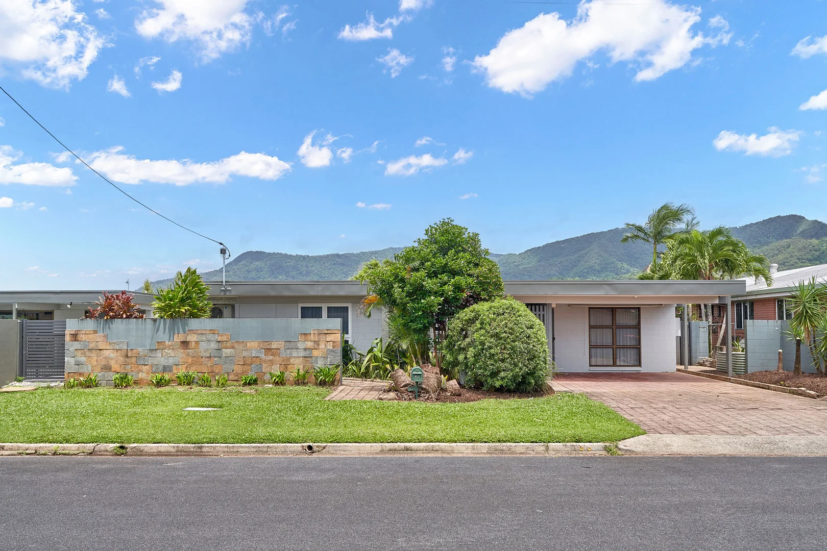 Additional image 11 of 21 Koppen Terrace, Mooroobool QLD 4870