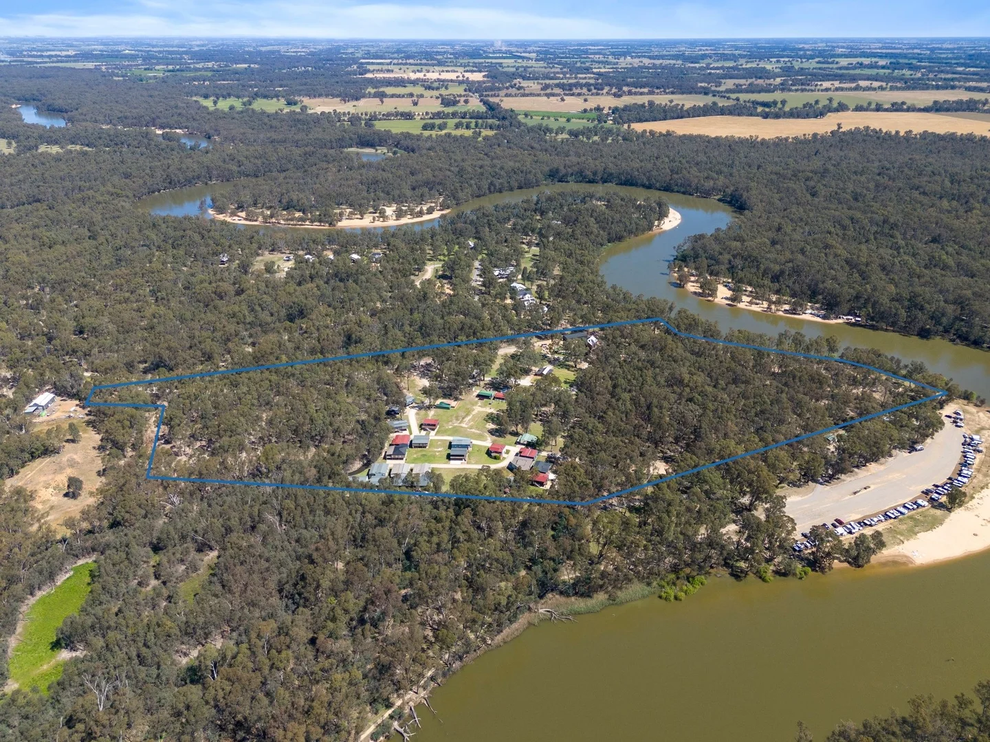 13 Bushlands Road, Tocumwal NSW 2714 photo 2