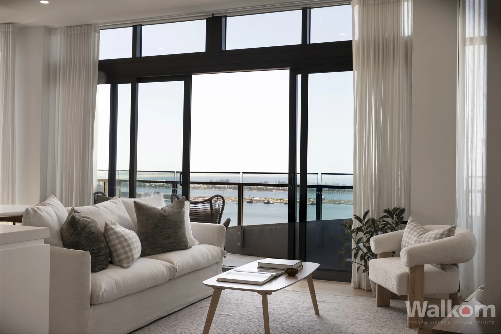 Additional image 3 of 1902/464 King Street, Newcastle West NSW 2302