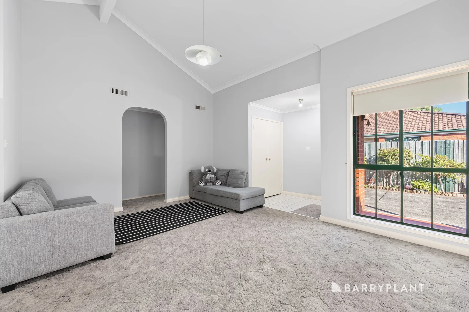 Additional image 2 of 5 Eccles Close, Mill Park VIC 3082