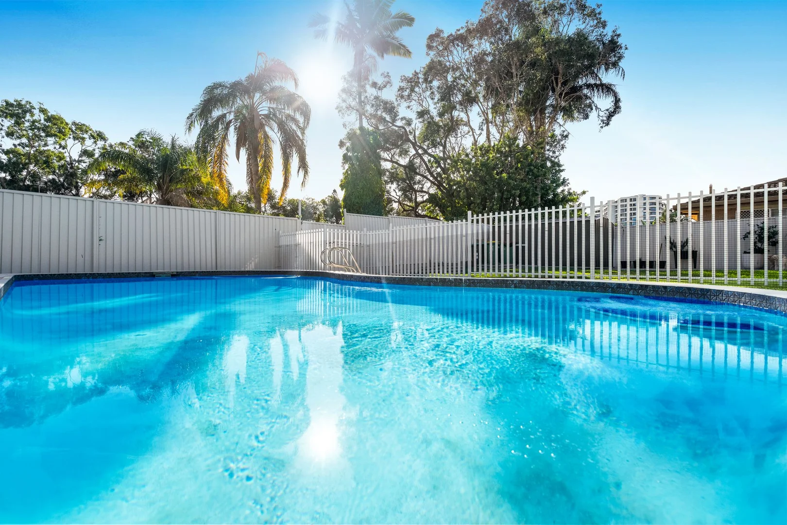 Additional image 3 of 8 Clifton Street, Biggera Waters QLD 4216