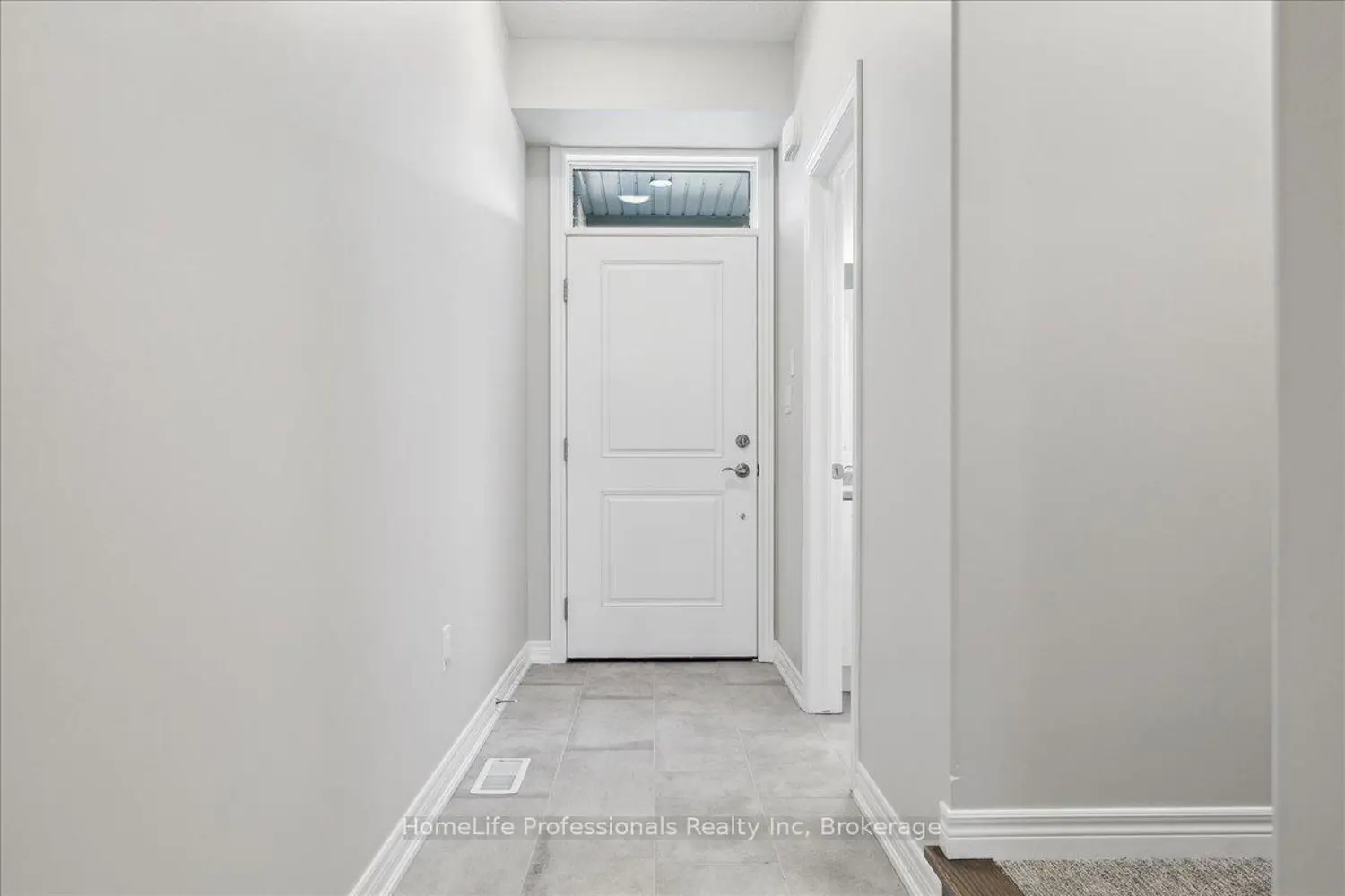 95 Elvira Way photo 5