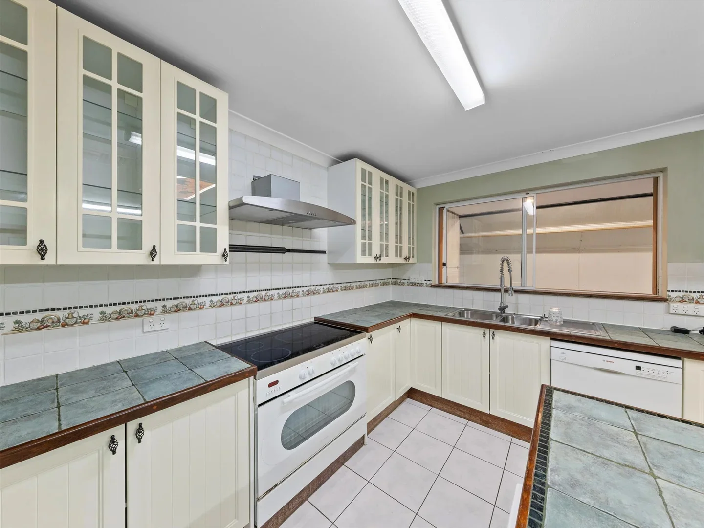 Additional image 11 of 22 Astinal Drive, Gosnells WA 6110