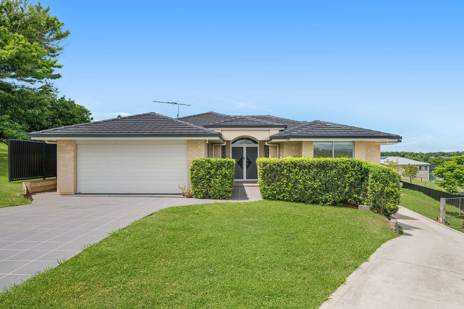 7 Harold Hughes Place, Greenhill NSW 2440
