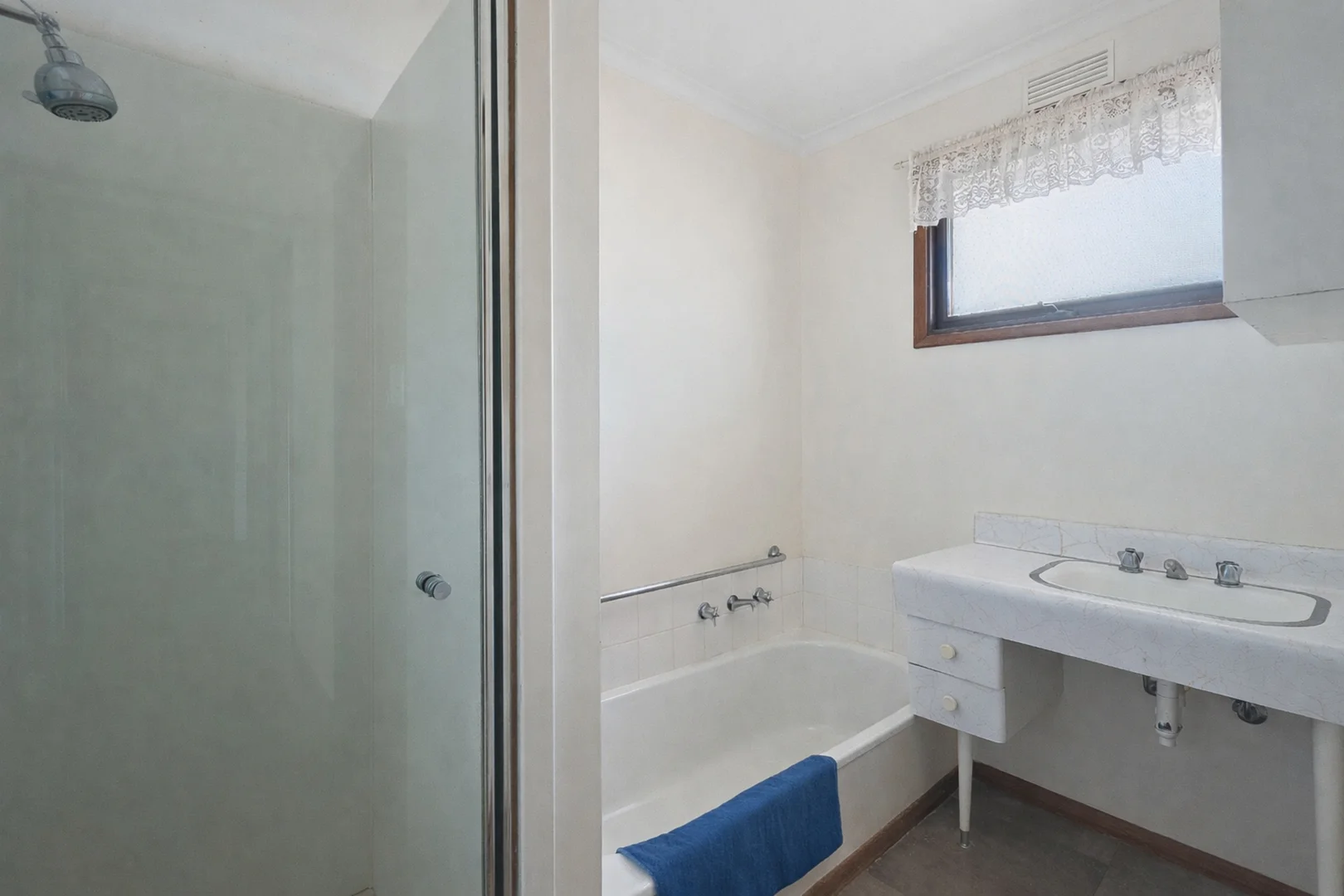 Additional image 5 of 3/216 Arnold Street, North Bendigo VIC 3550