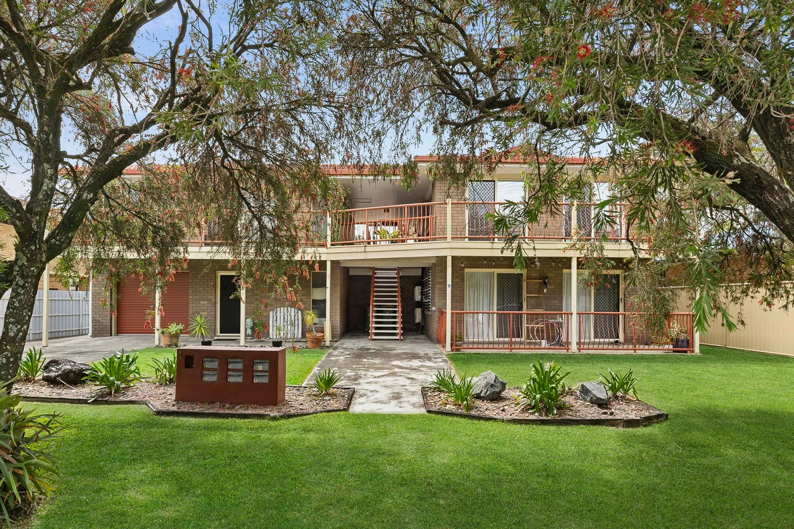 Additional image 9 of 2/4 Panorama Drive, Currumbin QLD 4223