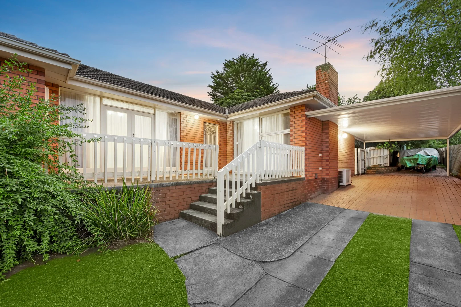 14 Scarlet Ash Drive, Templestowe Lower VIC 3107
