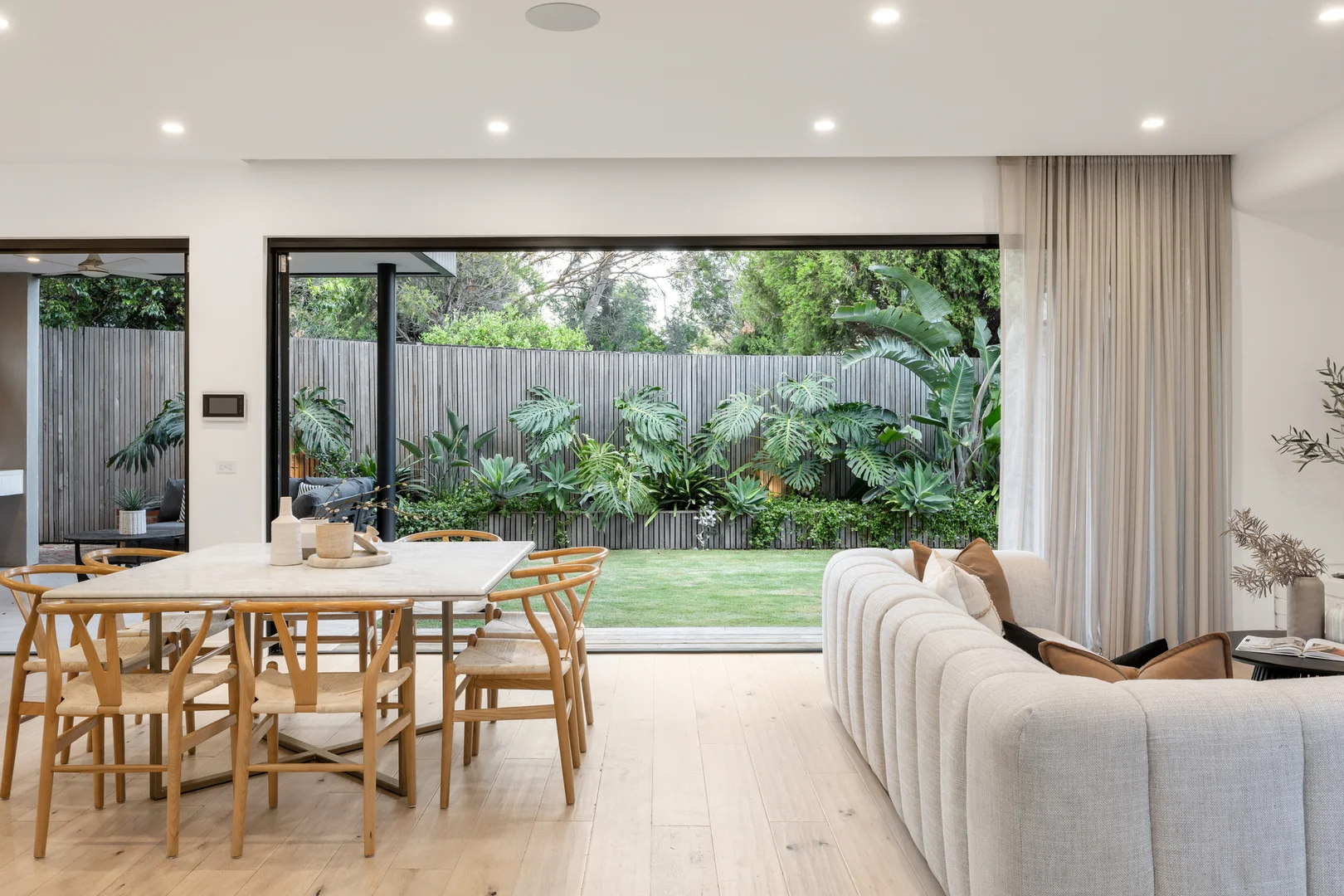 11 Bear Street, Mordialloc VIC 3195 photo 5