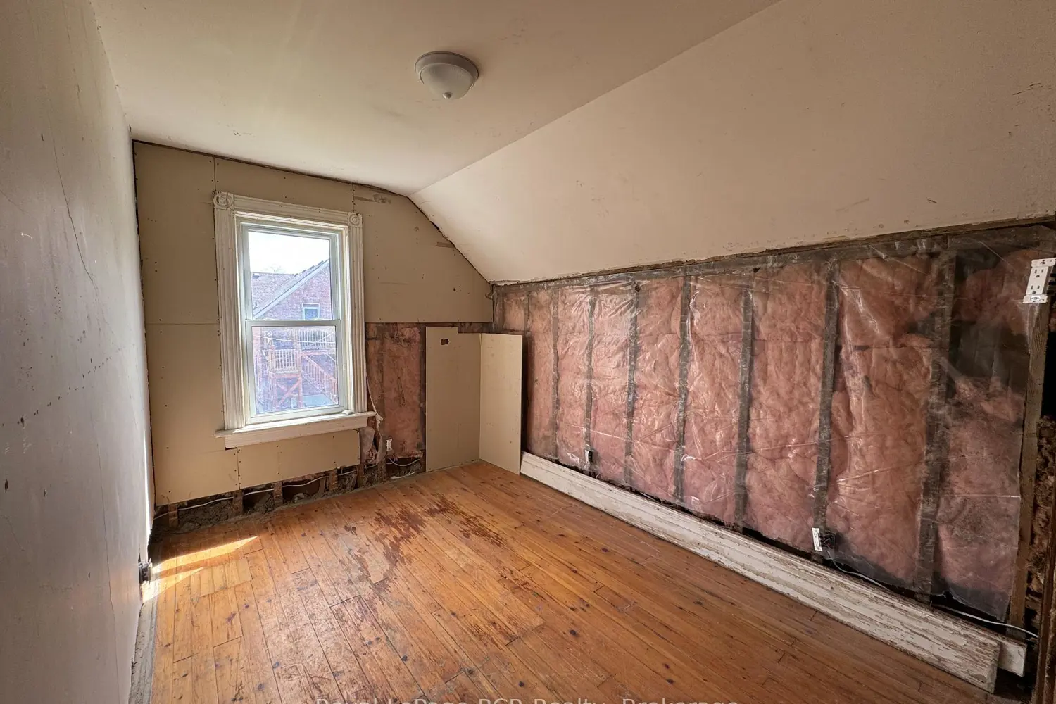 Additional image 7 of 966 3Rd Avenue