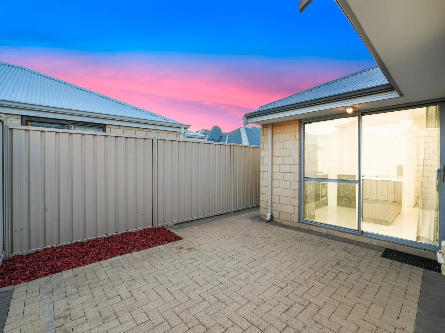 Additional image 25 of 9/20 Gladstone Road, Armadale WA 6112