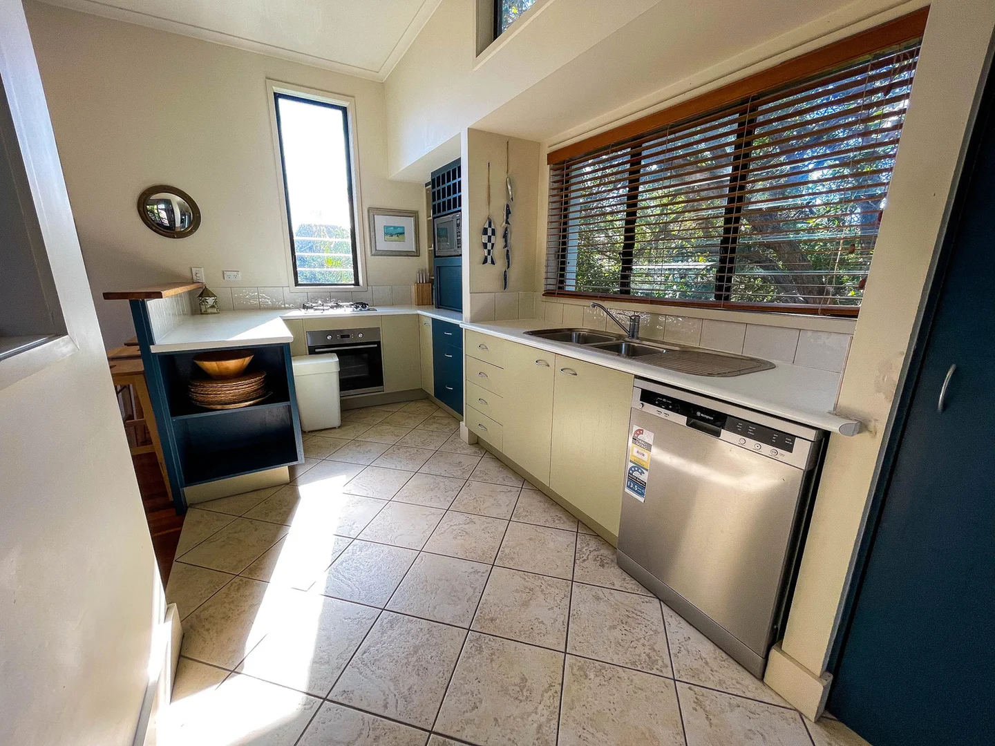 Additional image 11 of BALEEN, 108 Mooloomba Road, Point Lookout QLD 4183