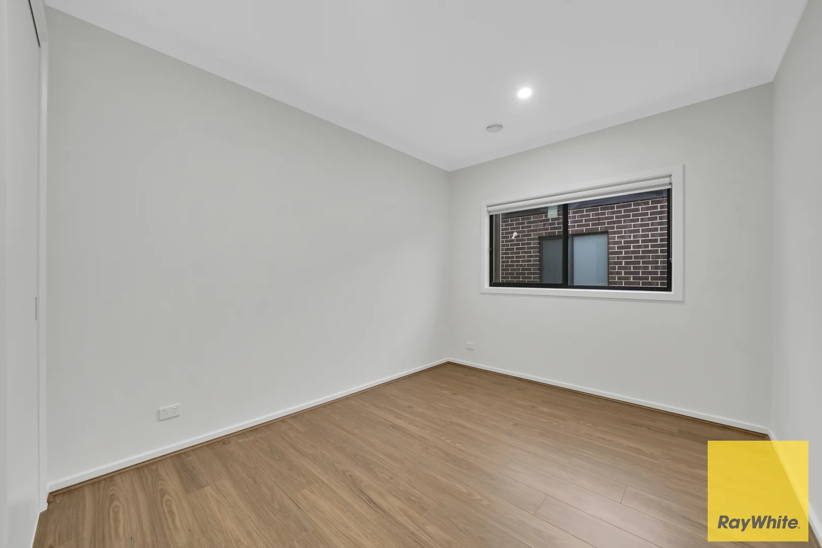 Additional image 10 of 15 Farmingdale Street, Manor Lakes VIC 3024