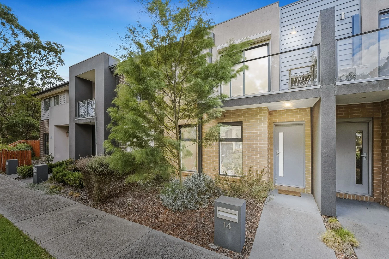 14 Marwood Walk, Keysborough VIC 3173