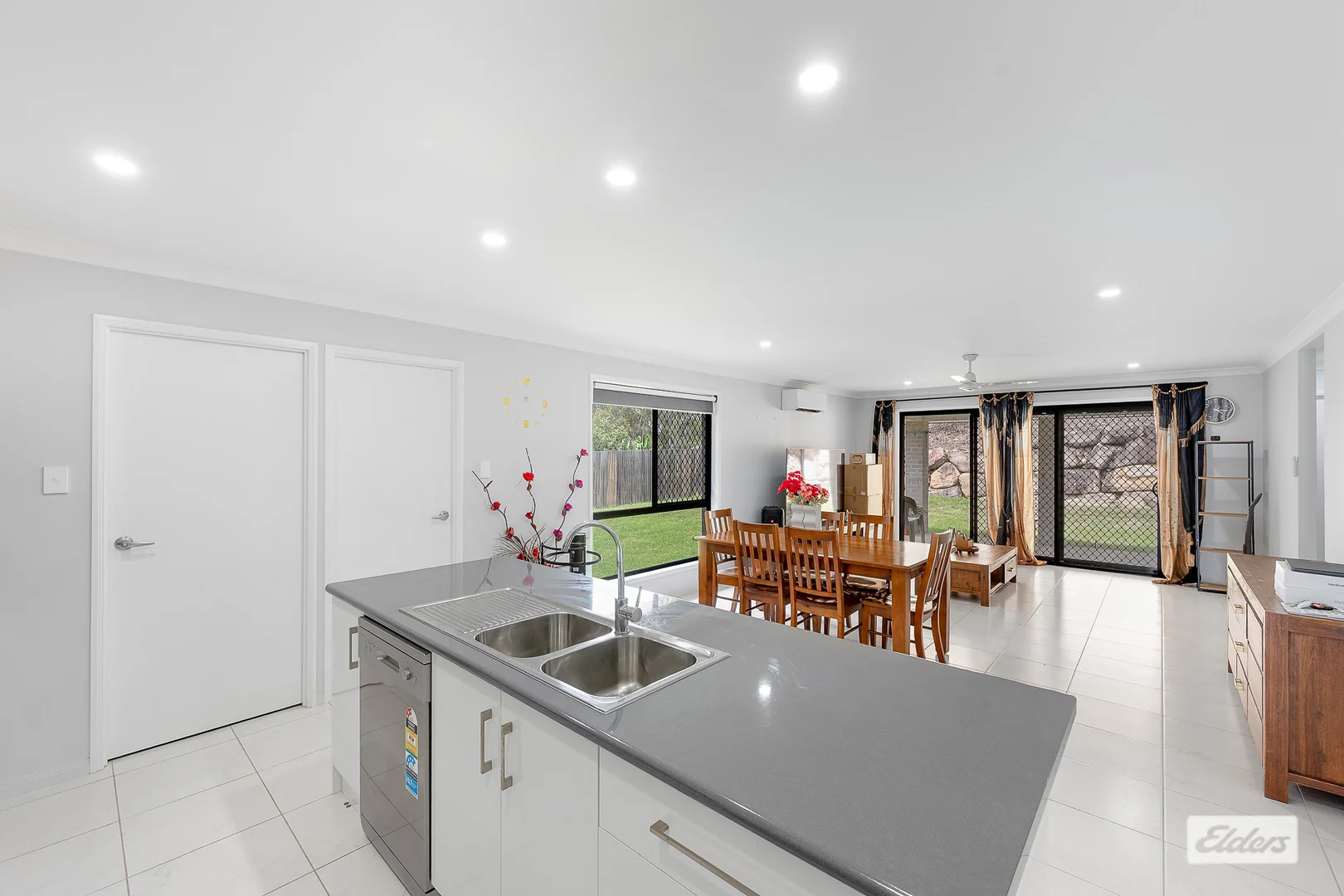 Additional image 4 of 50 Fitzroy Avenue, Clinton QLD 4680